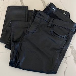 Kut From The Cloth Mia Toothpick Skinny (coated)